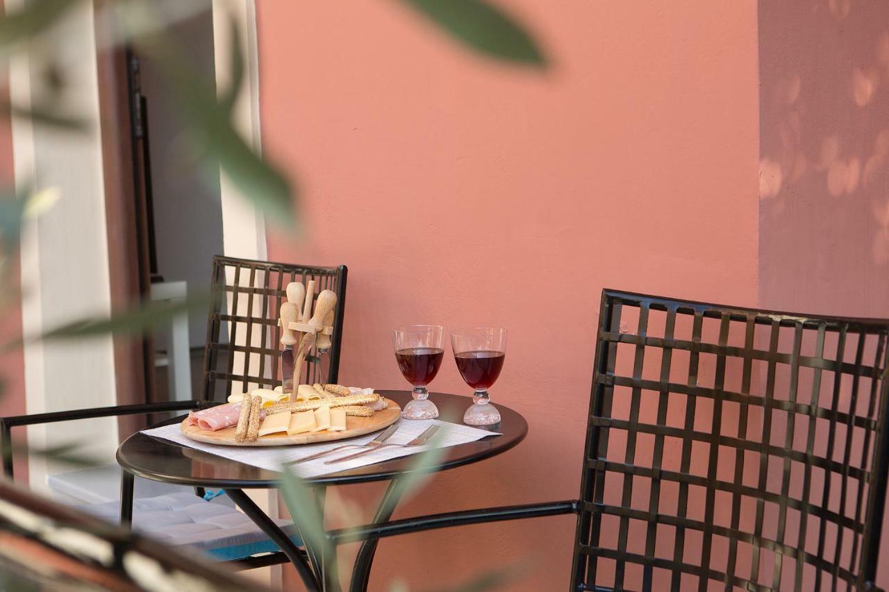 Nafsika Luxury Apartment